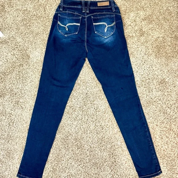 YMI Wanna Betta Butt Midrise Jeans - Picture 2 of 5